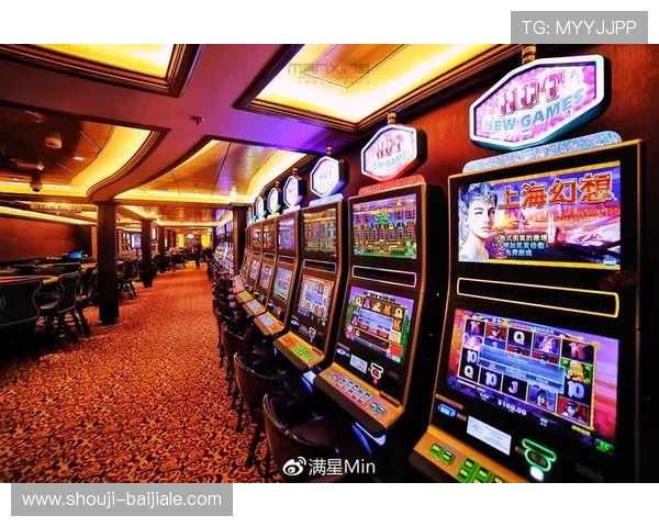 云顶赌场有几个不同的赌桌和老虎机区域，提供多样化的游戏选择